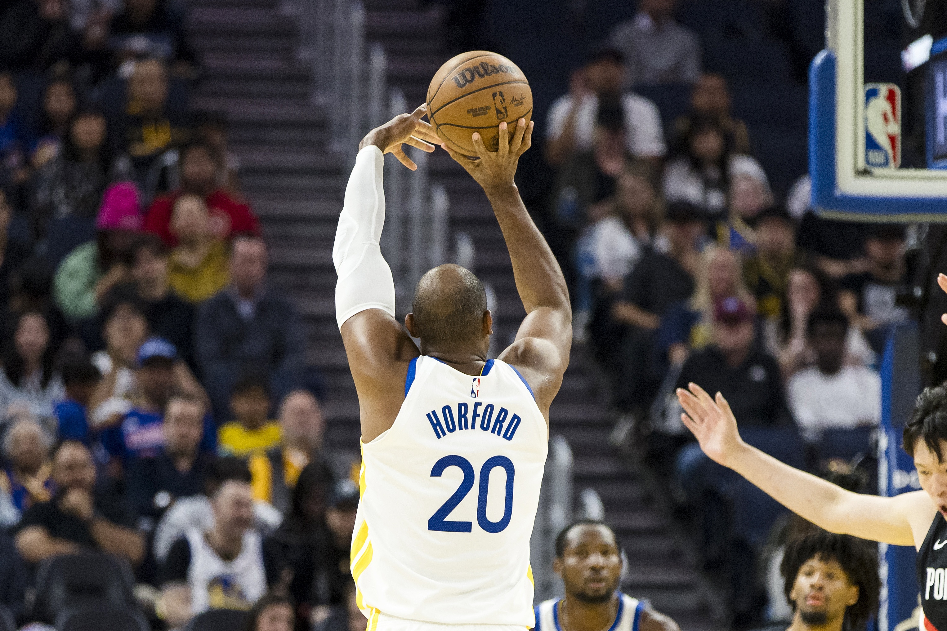 坐骨神经痛!科尔:霍福德本周的比赛都确定无法出战